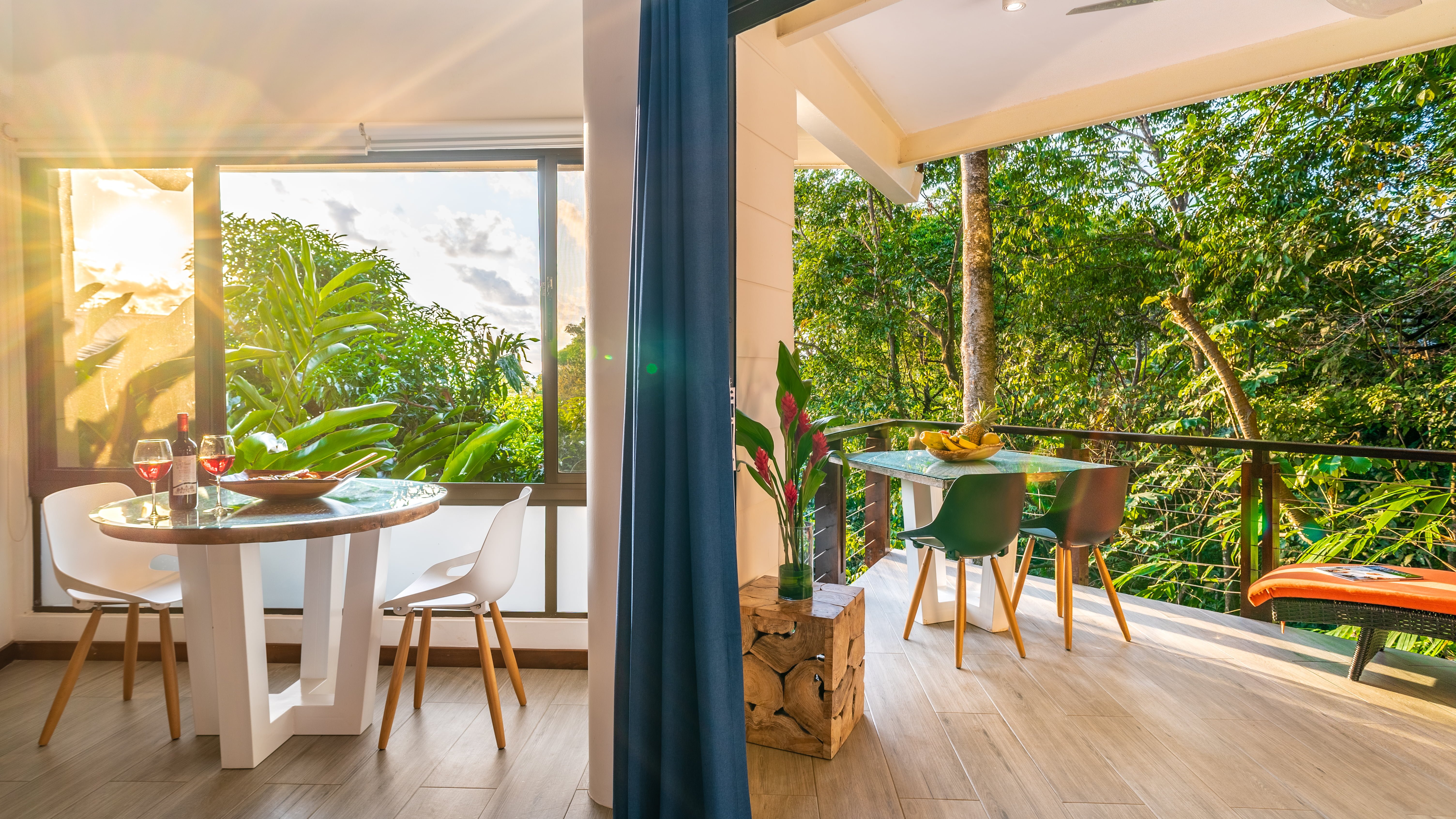 Indoor and outdoor dining