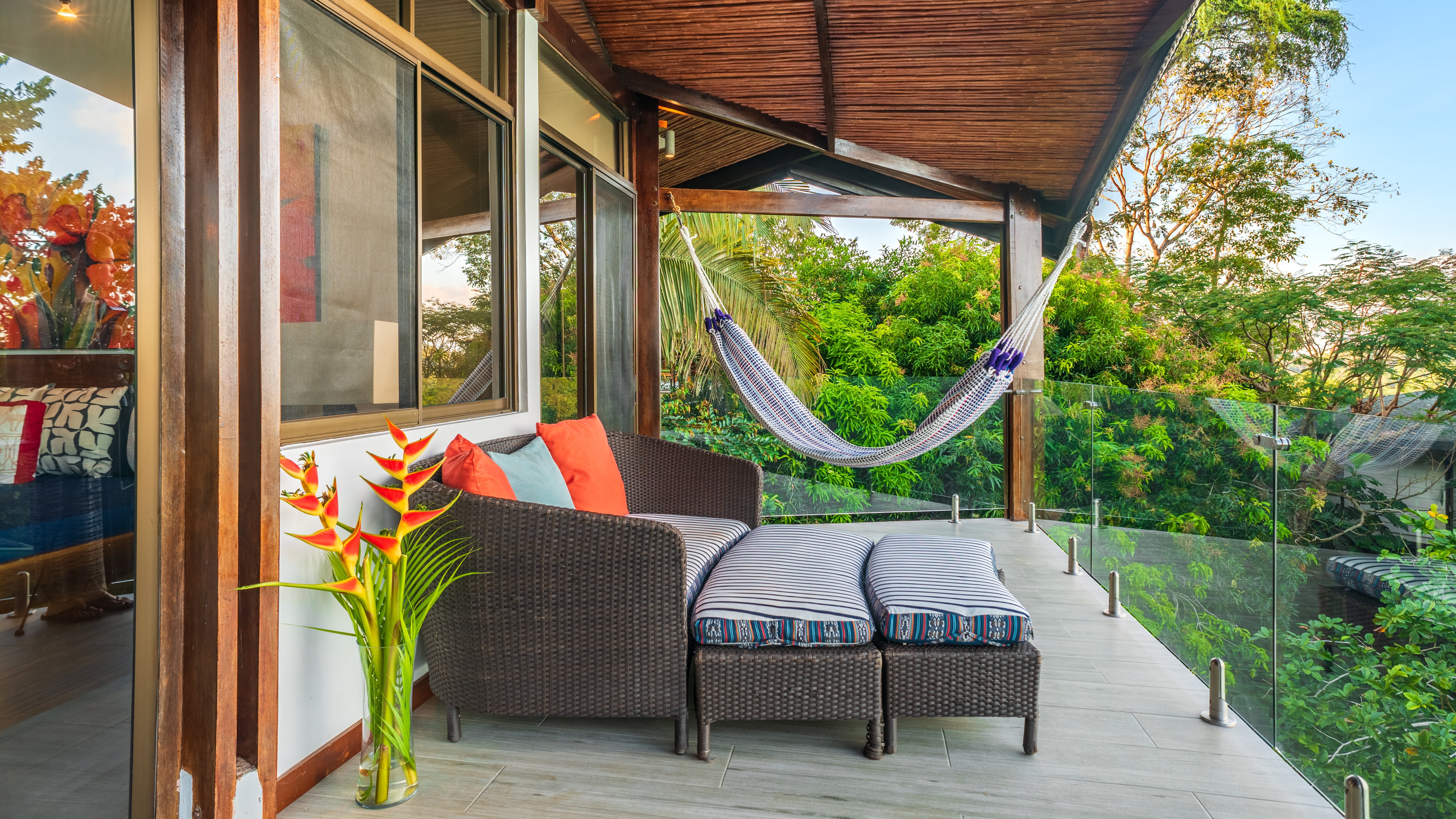 Terrace Daybed and Hammock