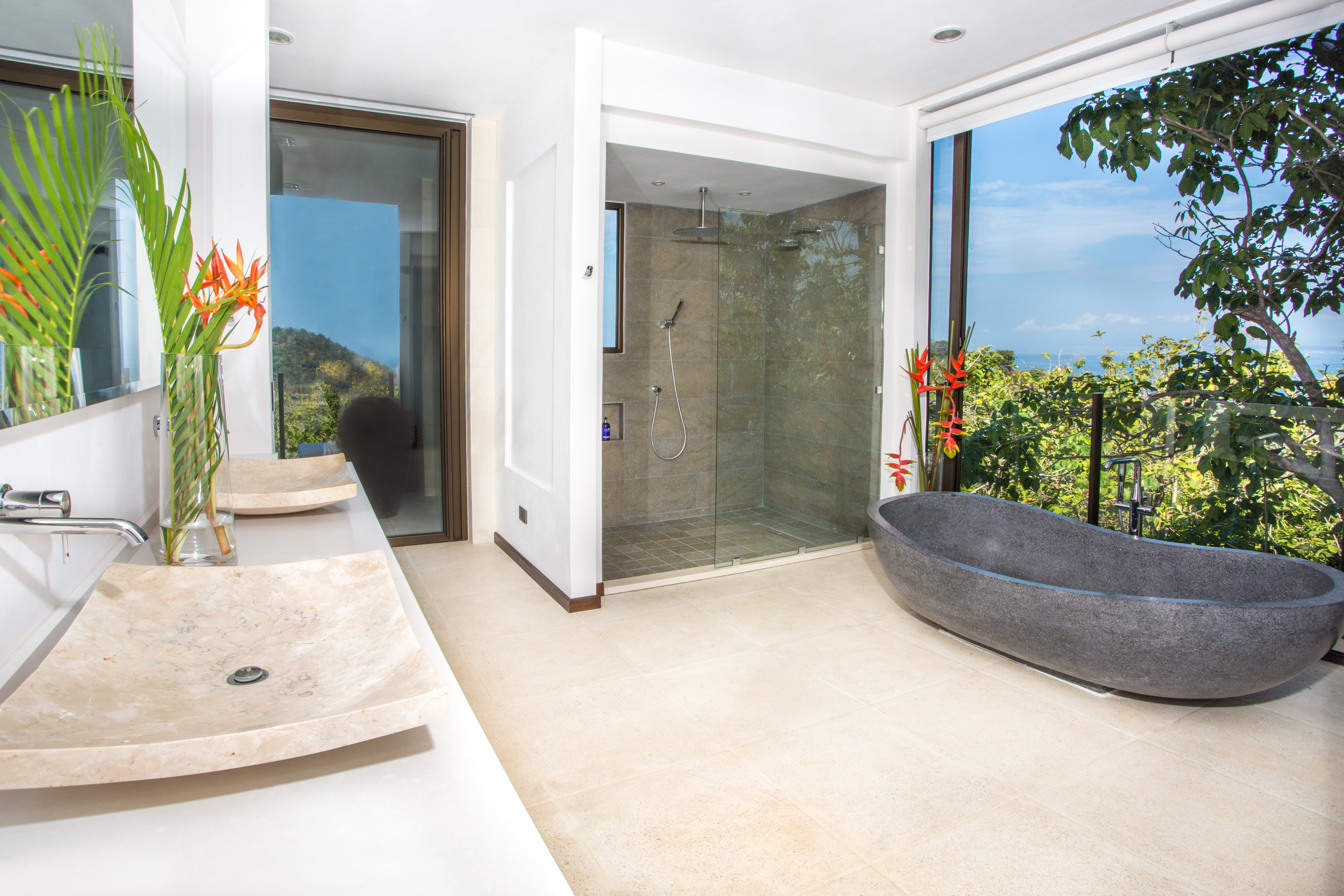 Soaking tub and walk-in shower primary bathroom, 4th floor